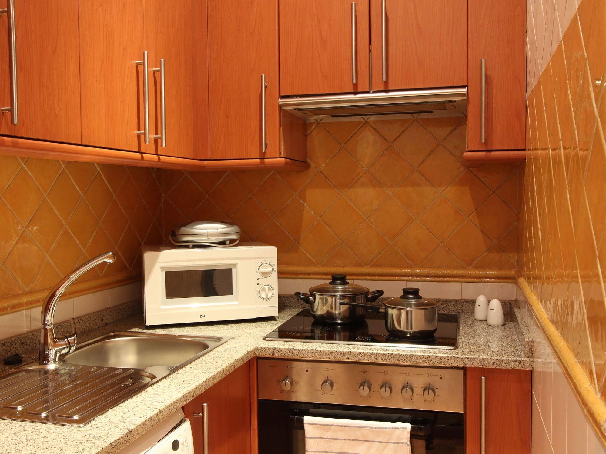 Apartamentos Good Stay Prado 马德里 外观 照片